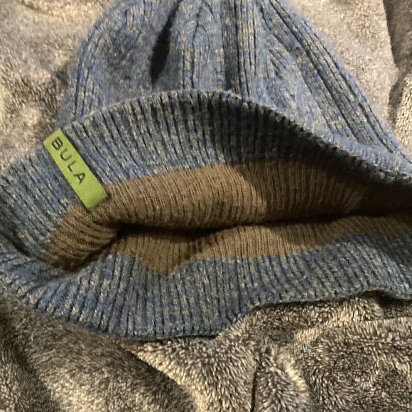 bula beanie - Picture 2 of 4